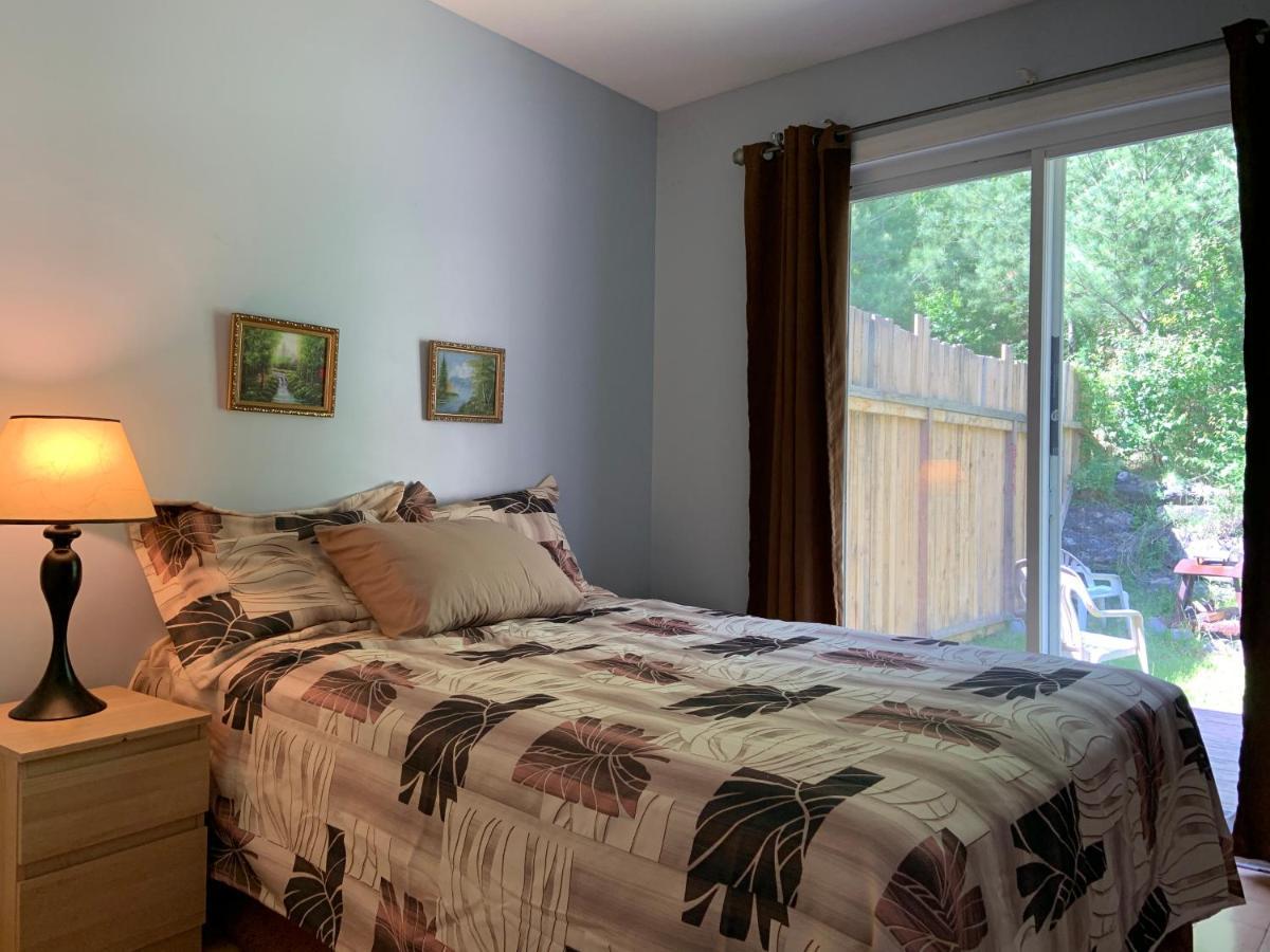 Motel & Chalets --Shefford-Waterloo- Habitation Forest Exterior photo